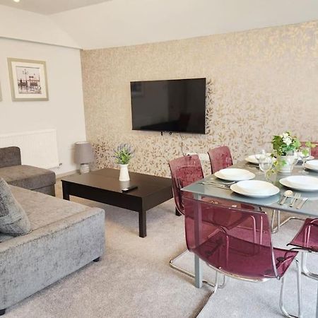 Horizon House, Modern 2-Bedroom Flat 2, Parking, Netflix, أكسفورد المظهر الخارجي الصورة